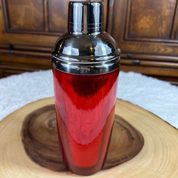 Vintage Casa Moda Red Stainless Steel Lucite Martini Shaker w/ Nonslip Bottom - Picture 3 of 9